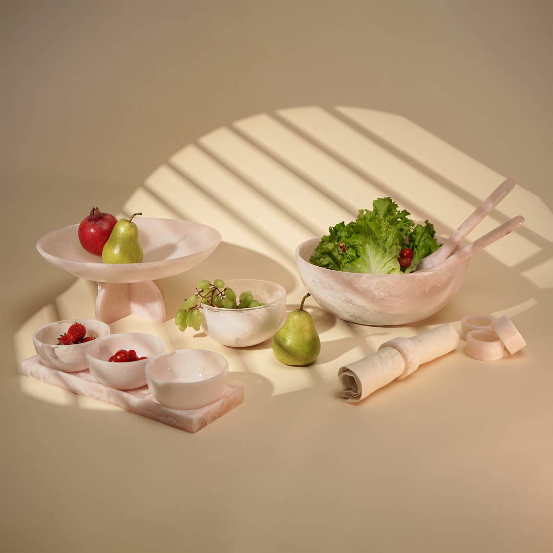 Lucente Pink Resin Fruit Bowl