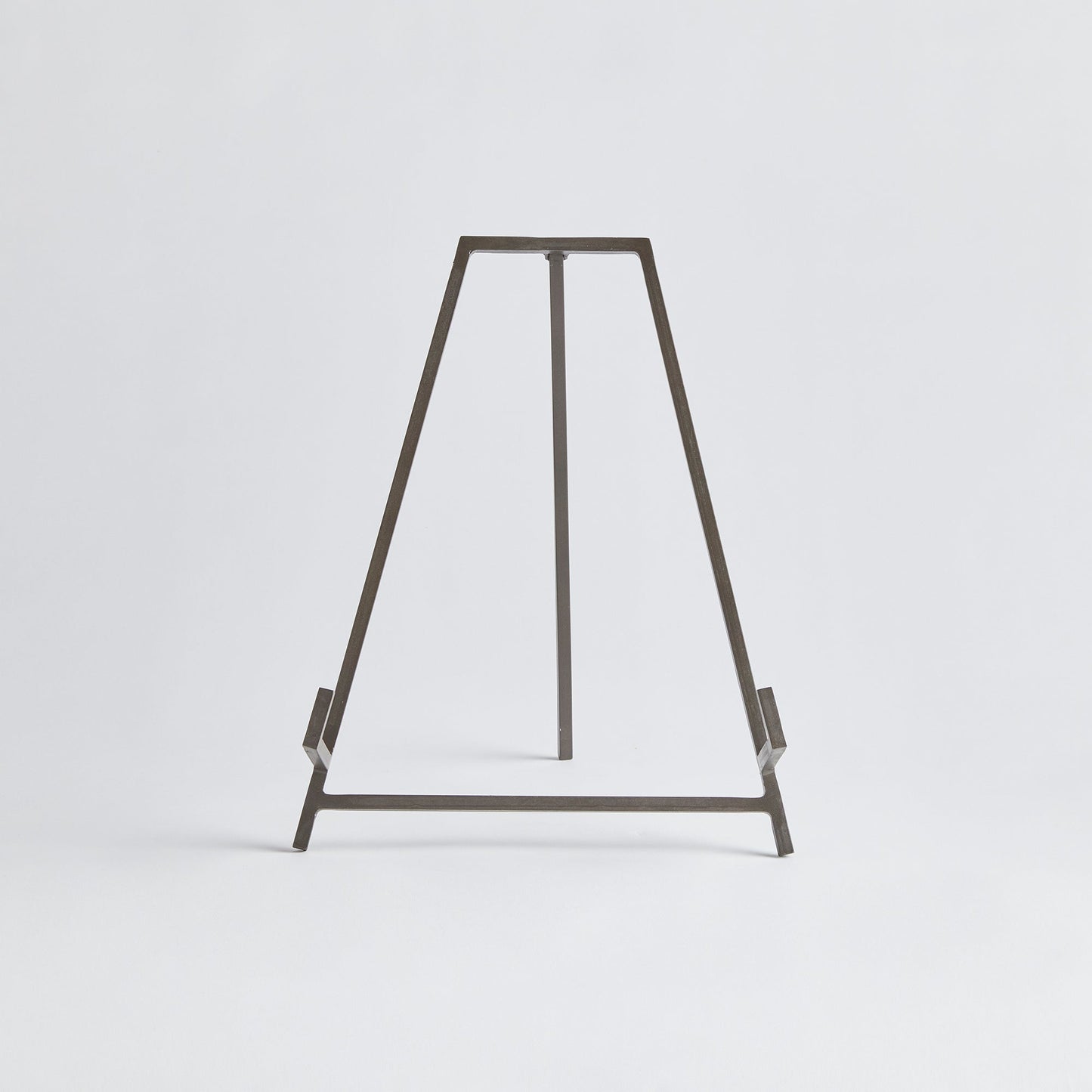 Logan Easel