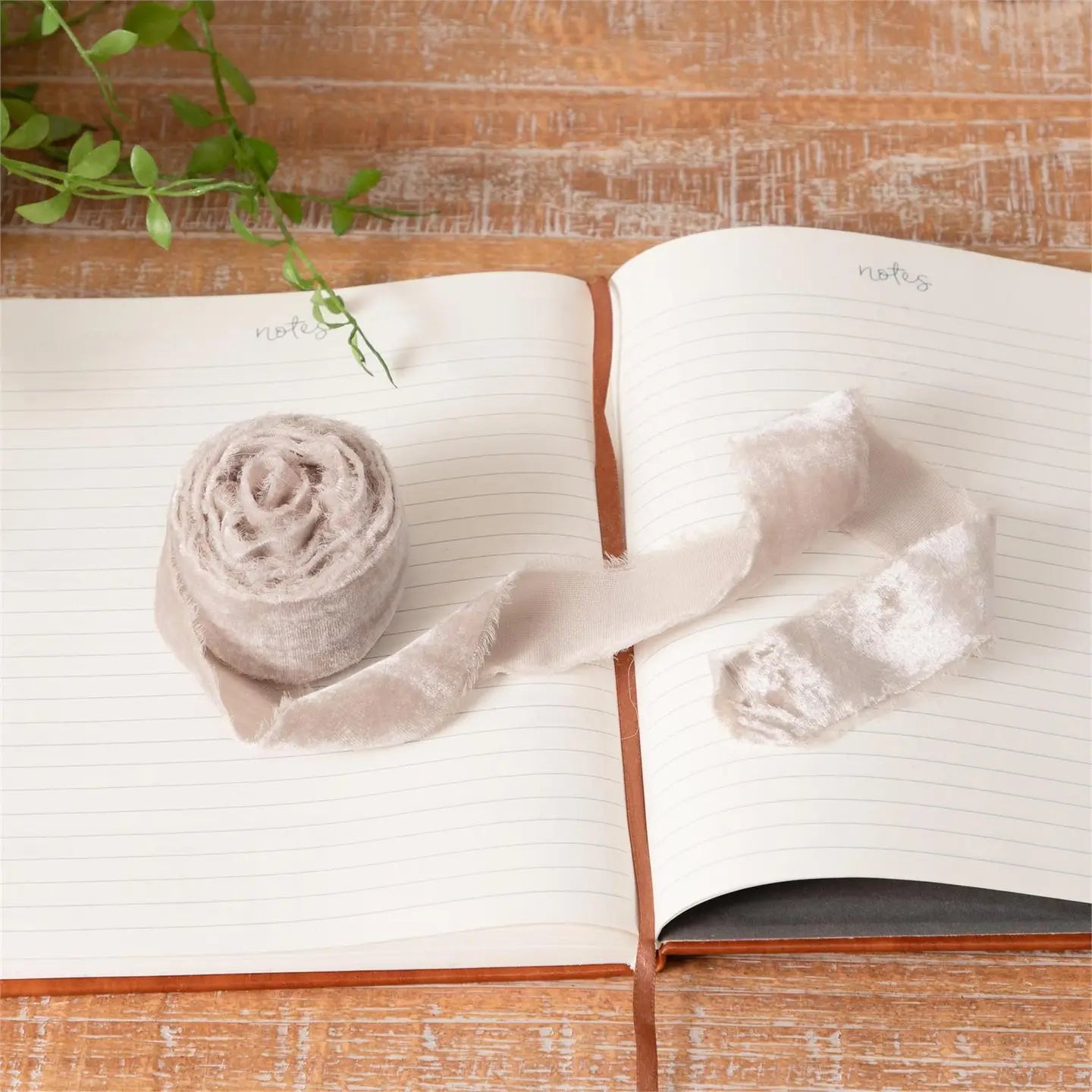 Raw Edge Velvet Ribbon - Five Colors