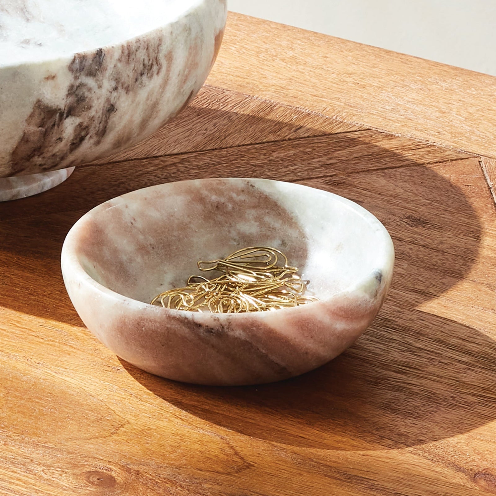 Bowls, Trays + Baskets