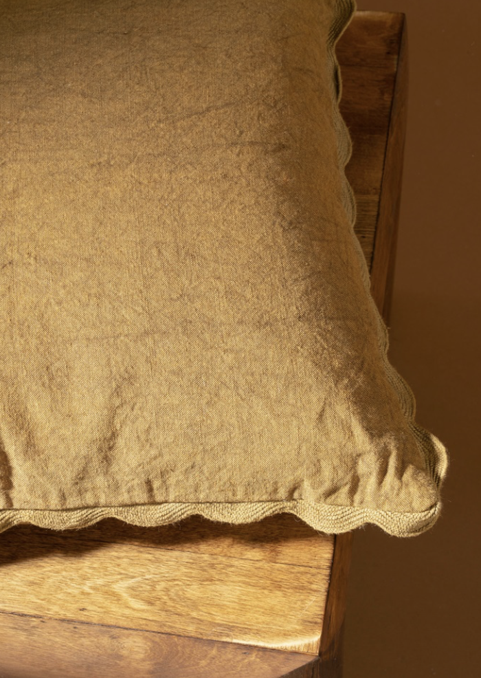 Scalloped Edge Pillow - 20x20 Bronze