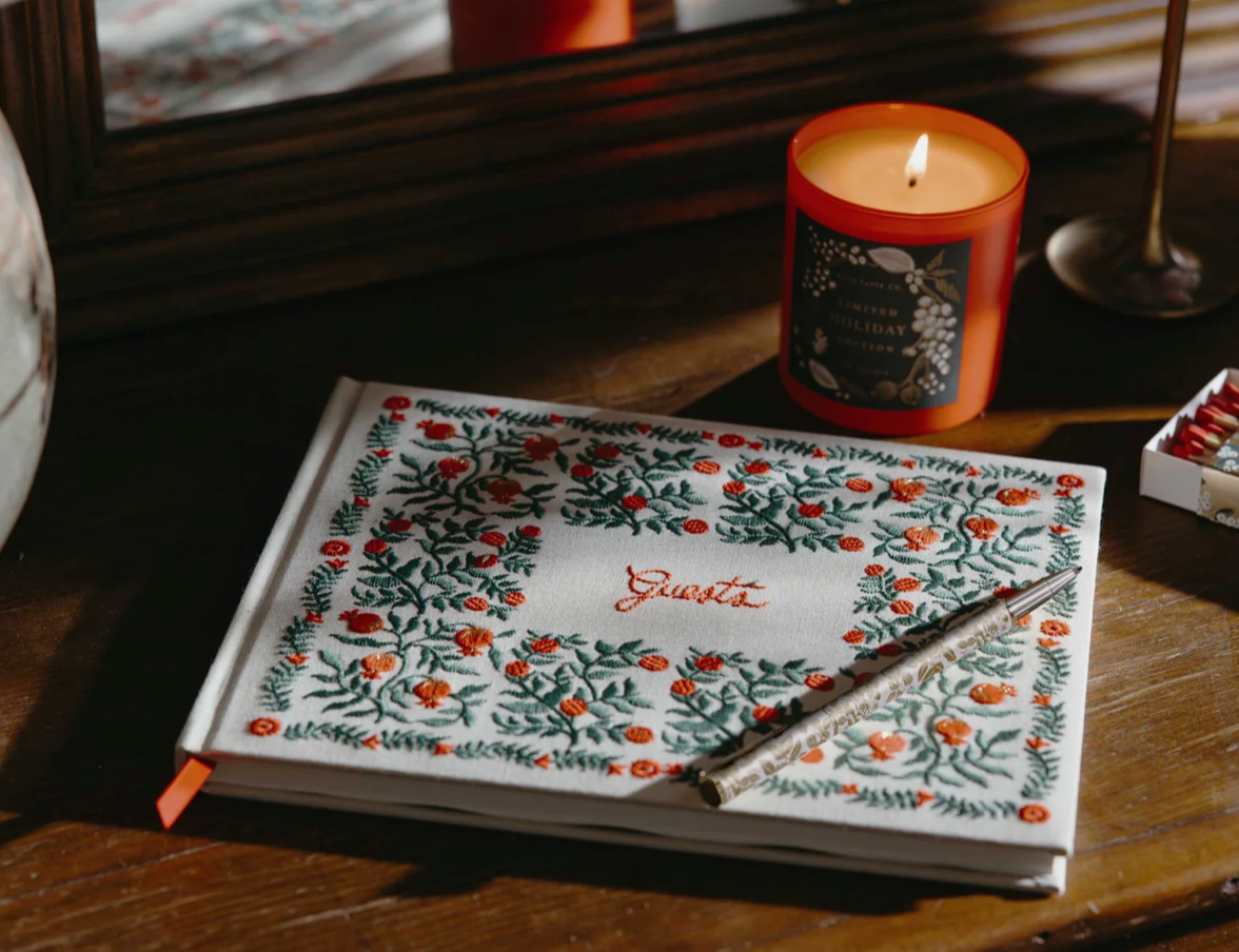 Holiday 9 oz Glass Candle