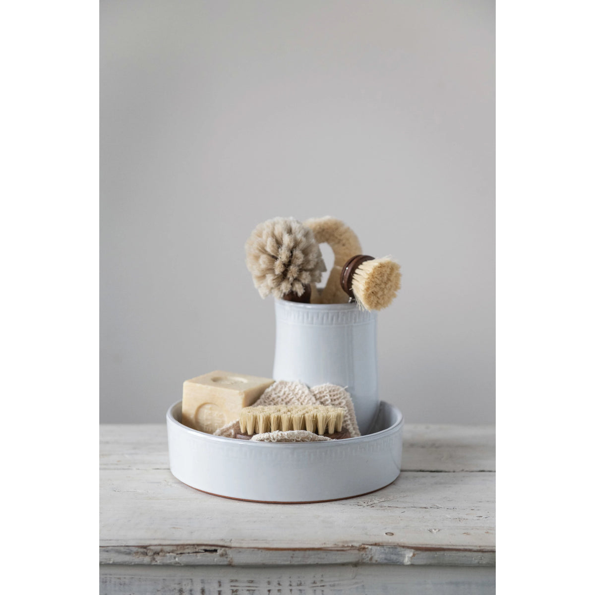 Beech wood Brush with Leather Tie