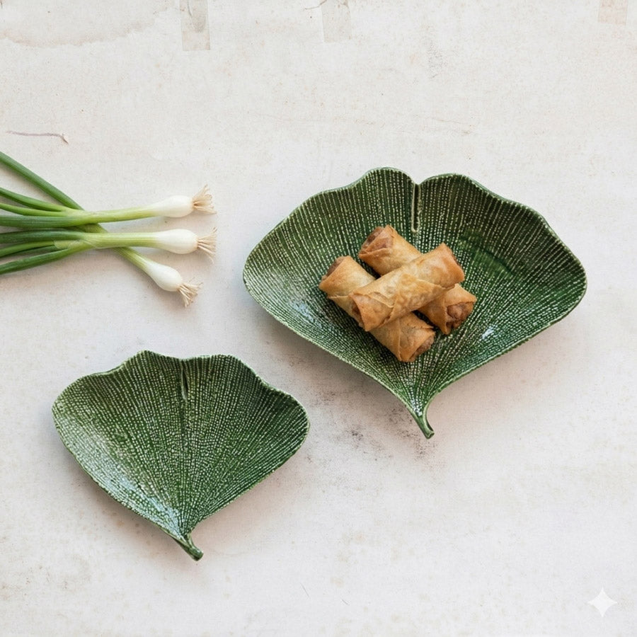 Debossed Stoneware Gingko Leaf Shaped Plates