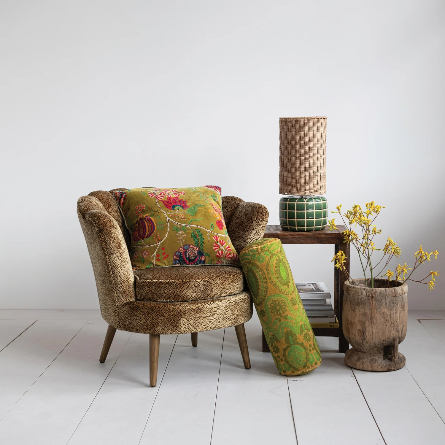 Bowls, Trays + Baskets
