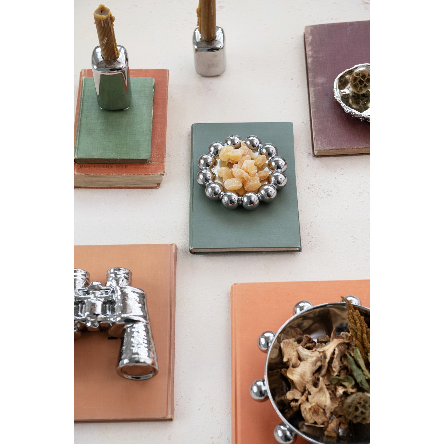 Decorative Objects