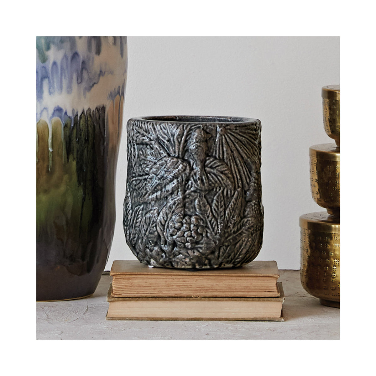 Leaves Terra-cotta Planter
