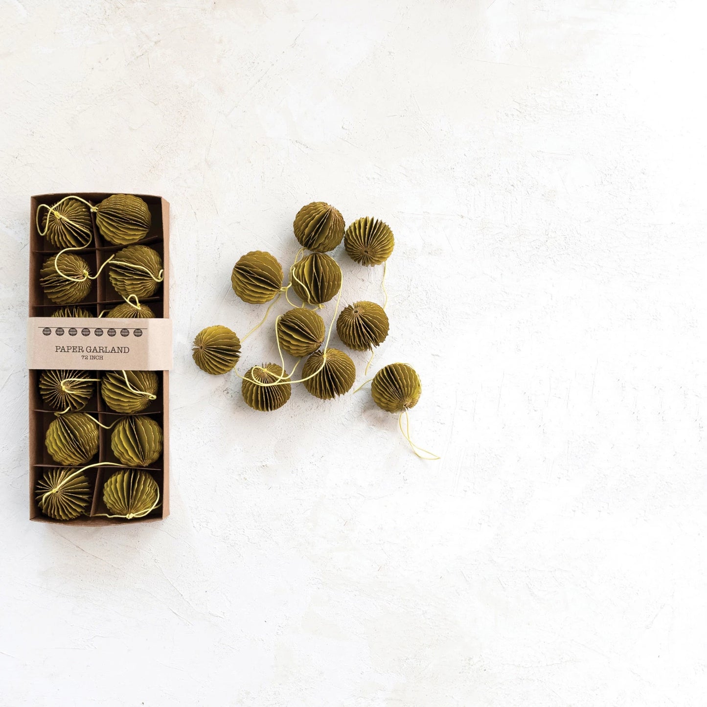 72"L PaperBall Garland w/ Gold